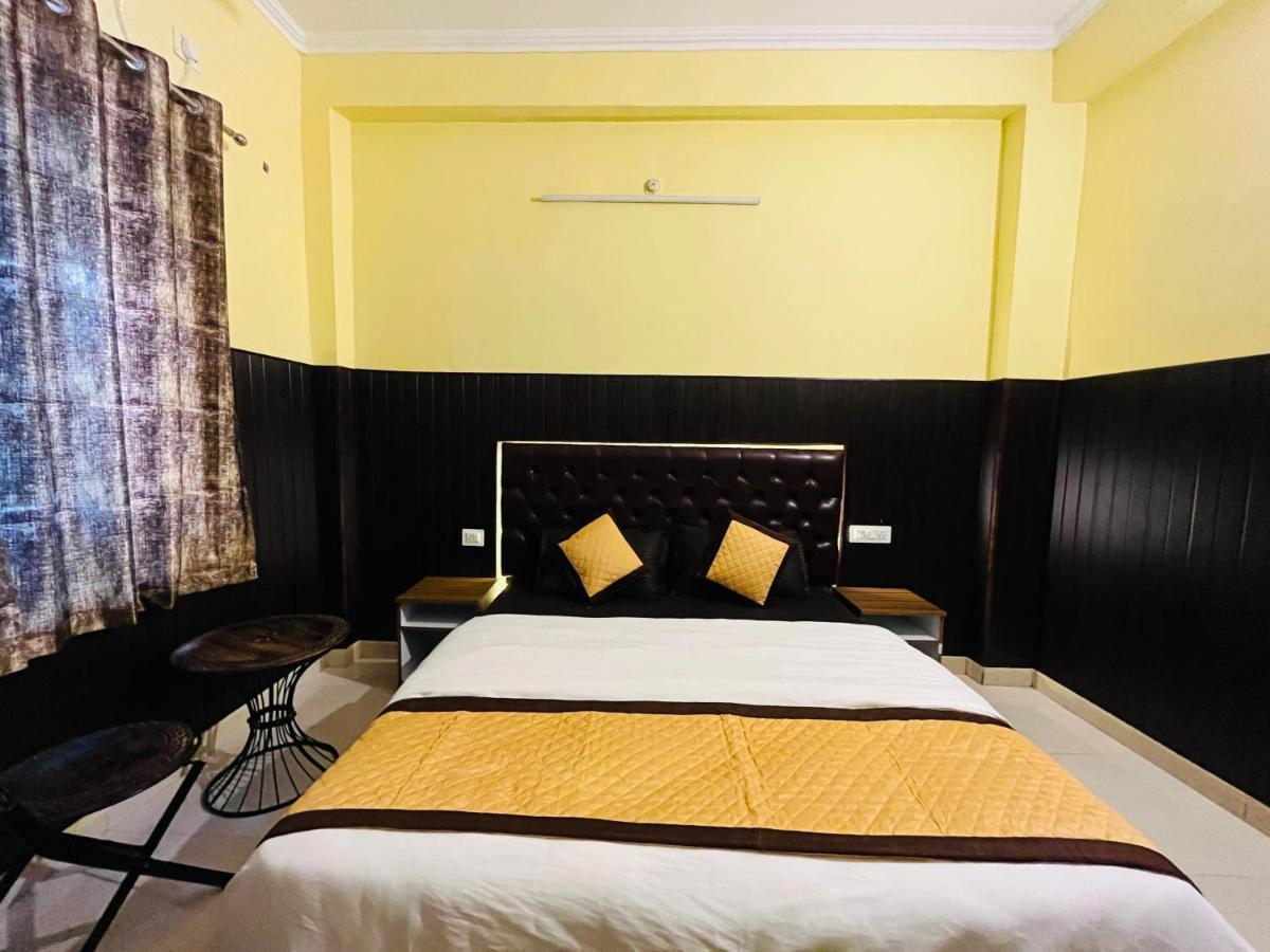 Hotel Manohar ริชิเคช ภายนอก รูปภาพ